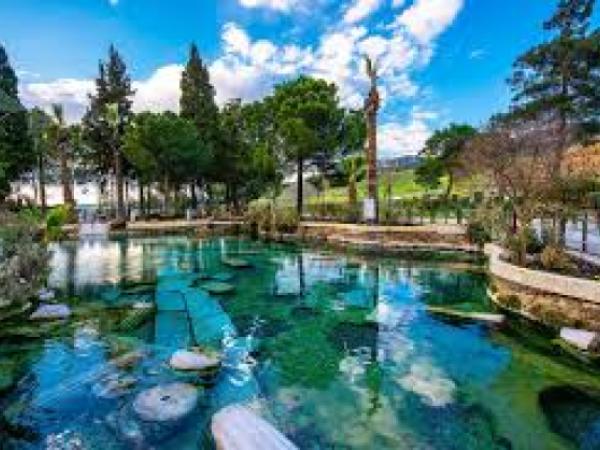 Cleopatra Pools