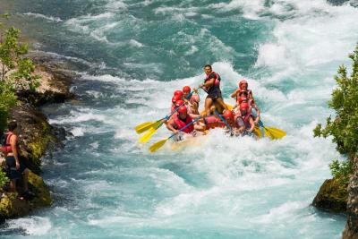 Full Day Köprülü Canyon Rafting Tour (08:00 – 18:00)