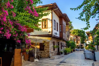 Full Day Antalya City Tour  (09:00 – 17:00)