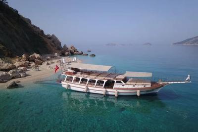 Suluada Island Boat Trip