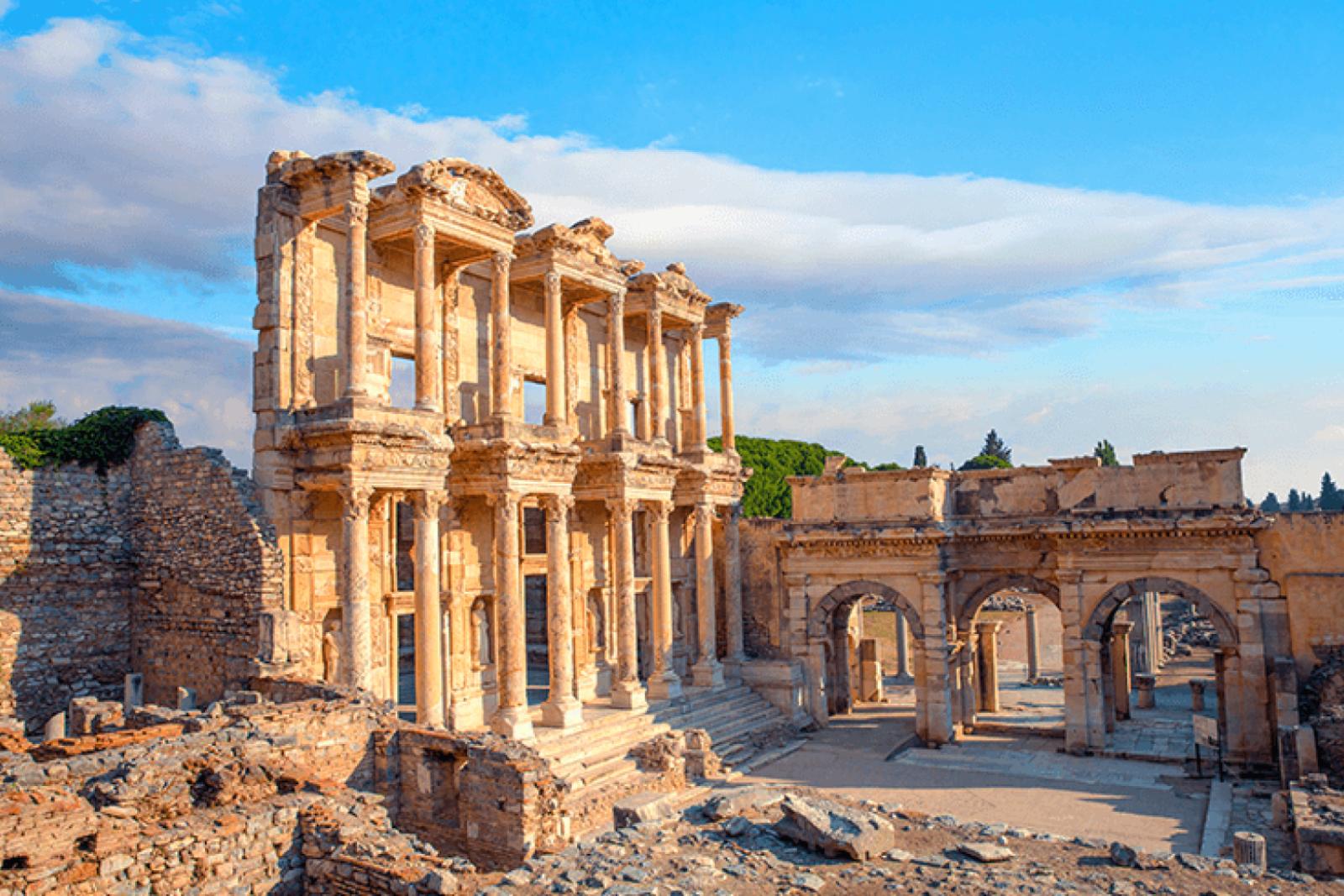 2 Nights istanbul 2 Nights Cappadocia 3 Nights Kuşadası